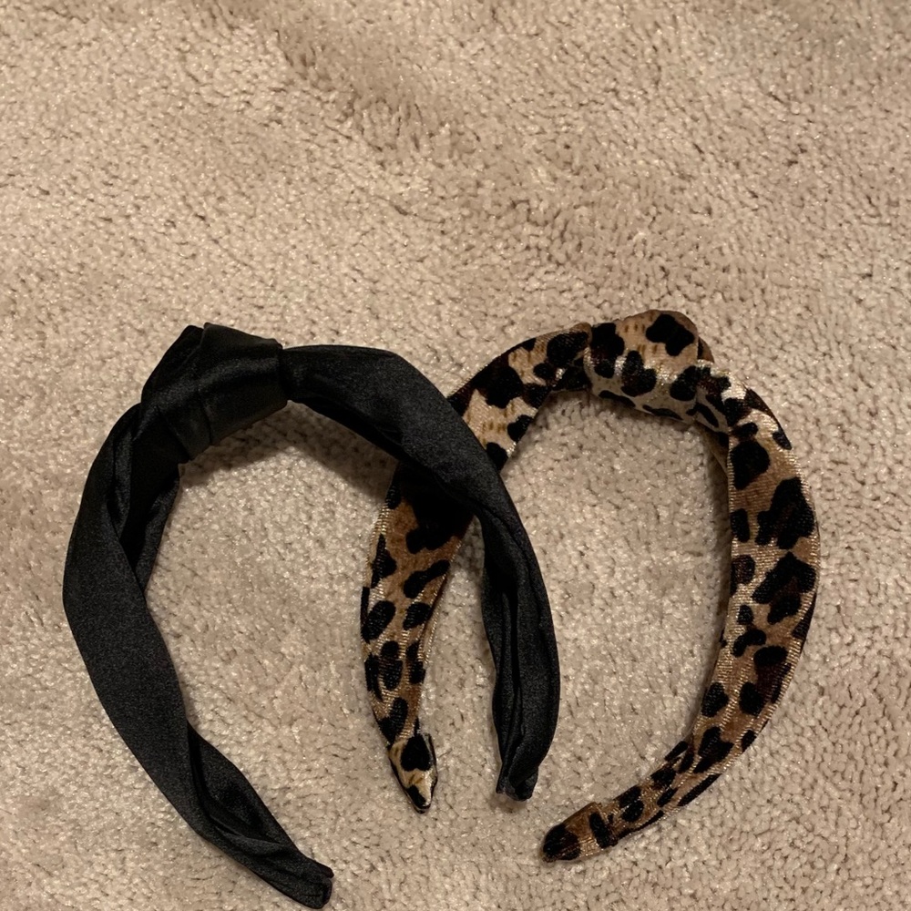 2Pk Black Satin & Leopard Velour Headbands